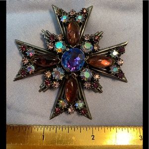 Vintage Florenza brooch or pendant